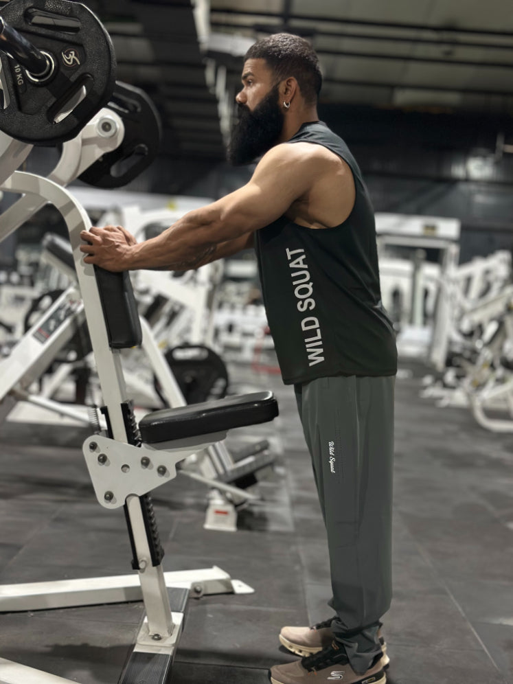 Pro-Fit Sleeveless Gym Tee - Black